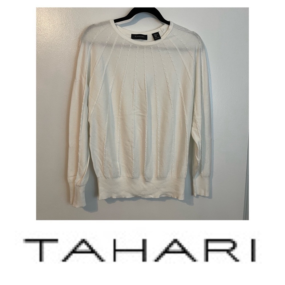 Tahari Cable Knit Long Sleeve Crew Neck Lightweight Sweater in size XL